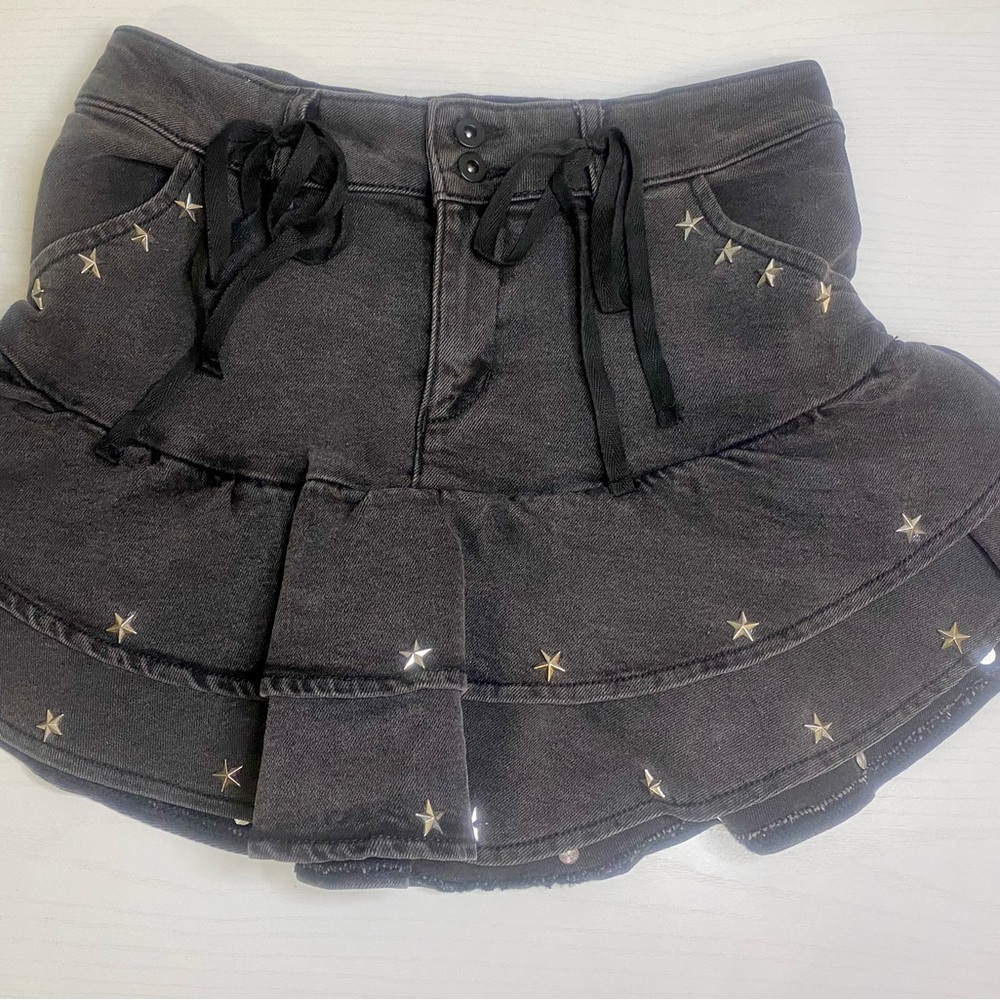 Hot Topic Star-Studded Black Ruffle Mini Skirt NWT